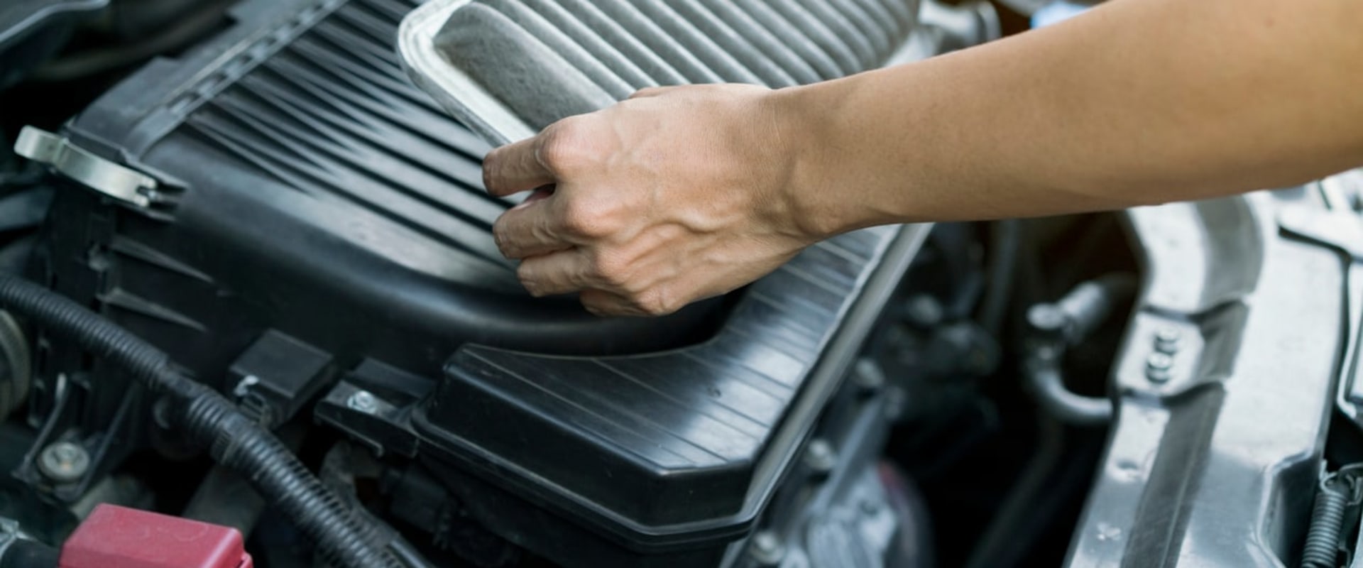 When is it Time to Replace Your Car's Air Filter?